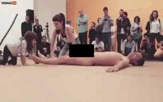 FLASHBACK- Museum In Sao Paulo Encouraged Little Children To Interact With A Naked Man Prompting Anti-Pedo Fury